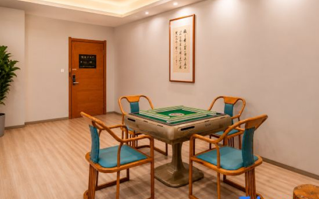 Xionganman Shidun Hotel (Xionganmanxinqu Aowei Road Branch)