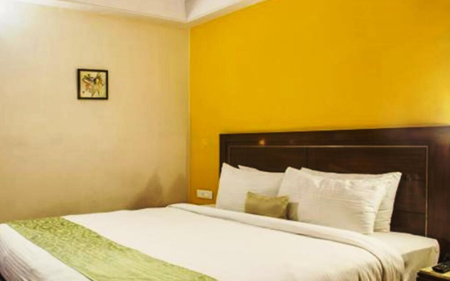 Mango suites Helios