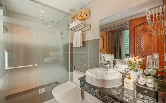 Monalisa Luxury Hotel