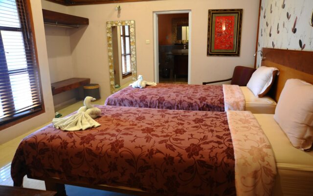 Tegal Panggung Inn