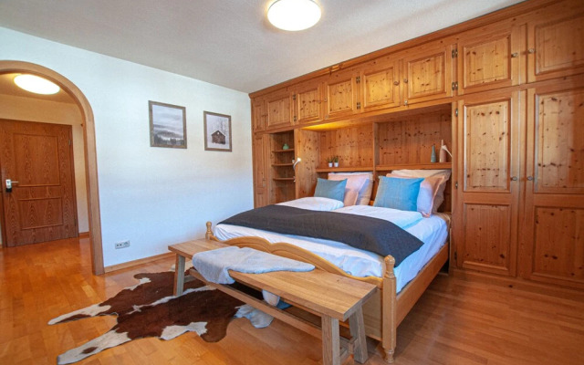 Ruhige Alpine Suite im Zentrum by Stayfritz