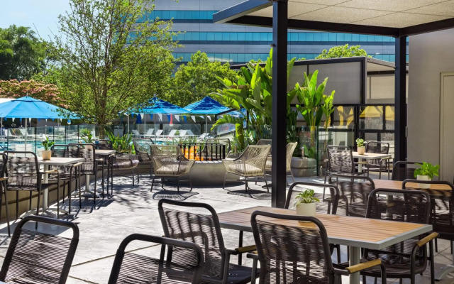 Renaissance Walnut Creek Hotel