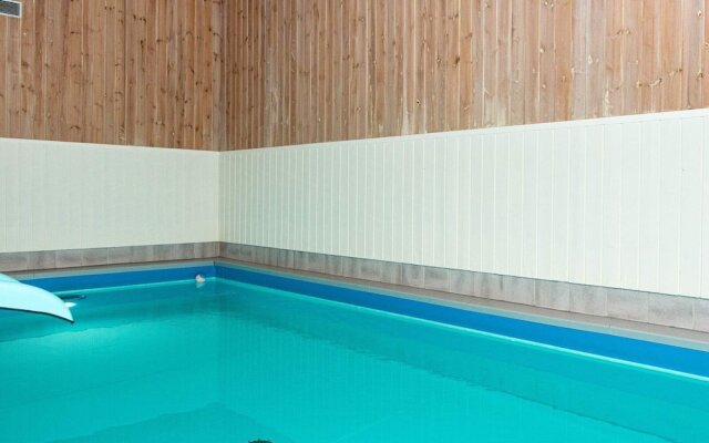 8 Person Holiday Home in Oksbol