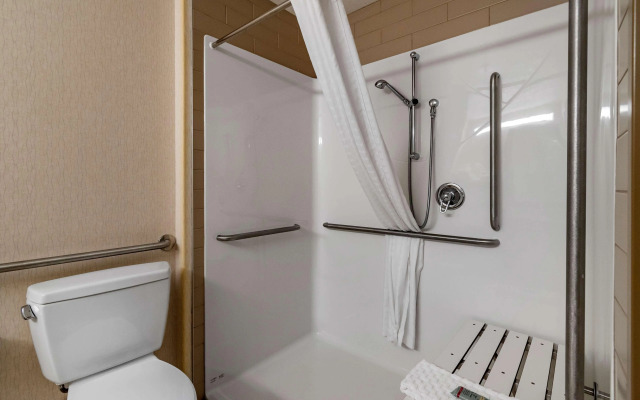 Best Western Bonnyville Inn & Suites