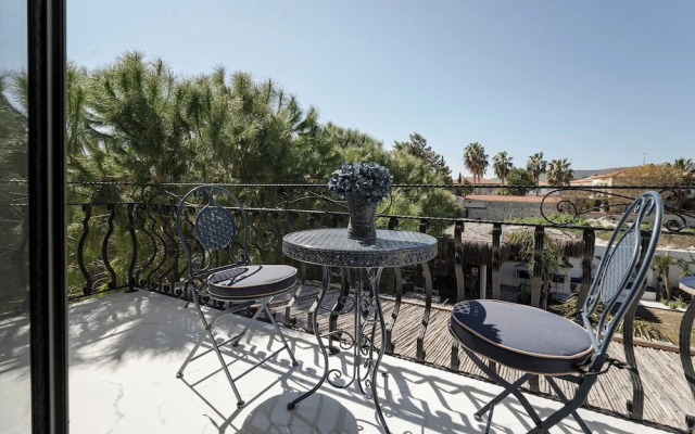 Voger Alaçatı Family