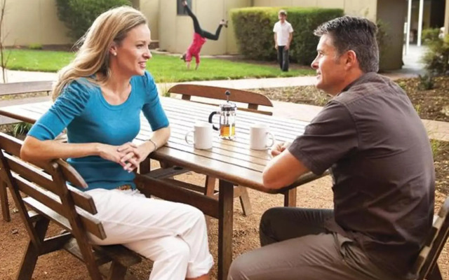 Oxley Court Serviced Apartments