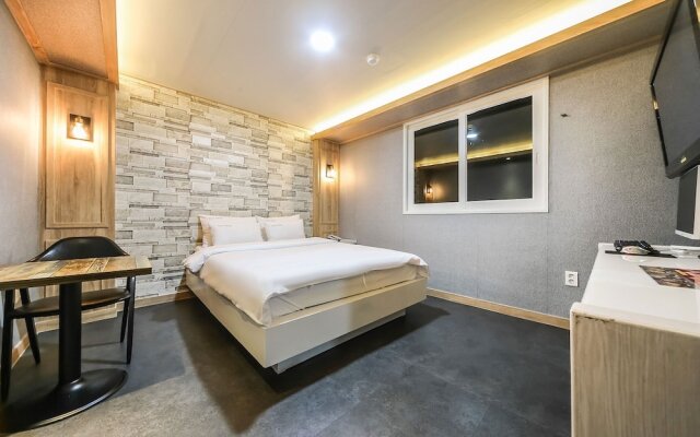 Gumi Wonpyeong Hotel Jess