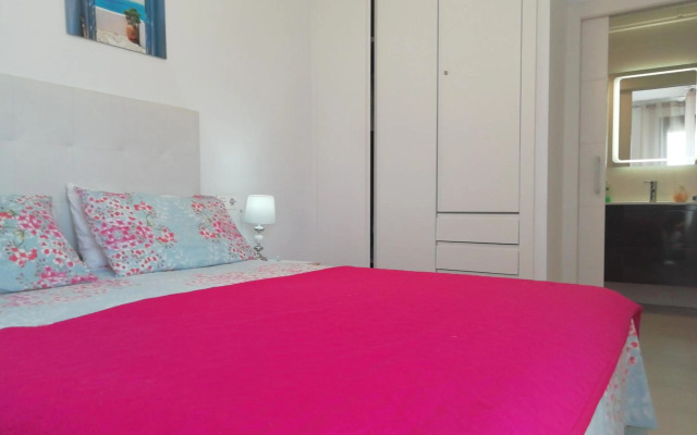 Luxury Penthouse Apartment