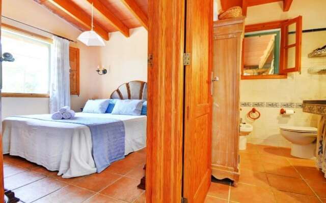 104569 -  Villa in Alaró