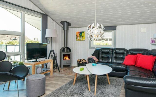 Relaxing Holiday Home in Hemmet With Barbecue