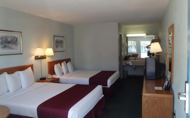 Americas Best Value Inn St. Ignace