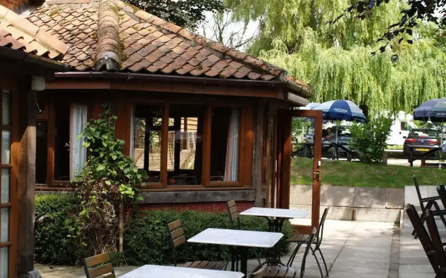 The Olde Windmill Inn