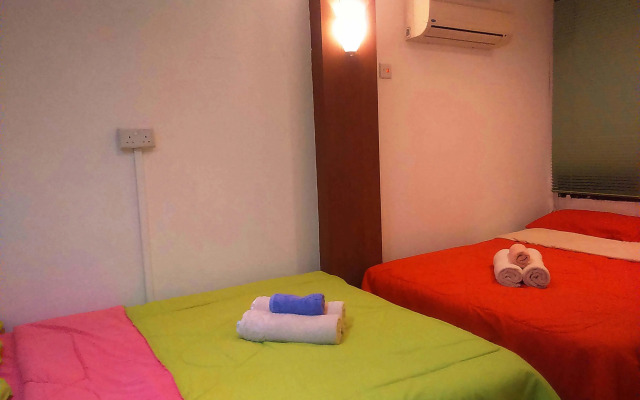Easybox Budget Hotel