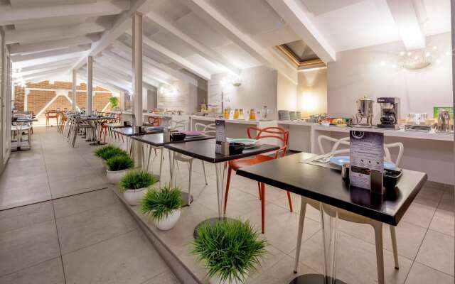 Best Western Plus Royal Superga Hotel