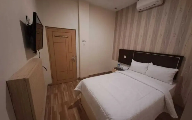 OYO 92944 Luna Guest House