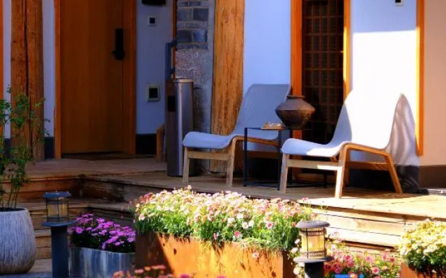 Manshe · Snow Mountain View Private Residence (Baisha Old Town Branch) – Outside – Lijiang
