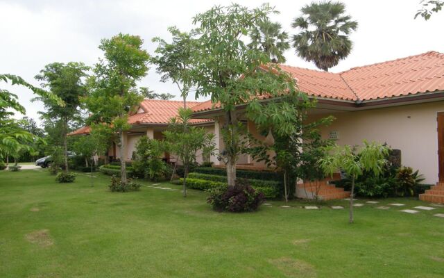 Ton Taan Resort Muang