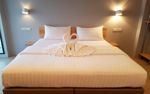 Letana Hotel Samuprakarn