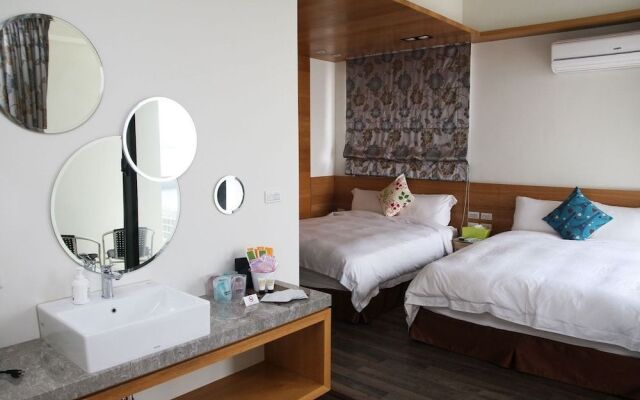Simple Life Home Stay
