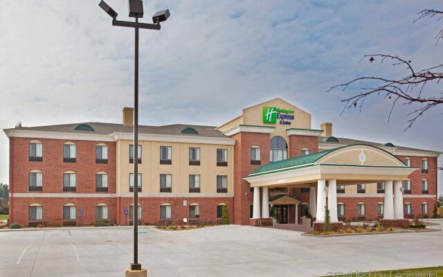 Holiday Inn Express Hotel & Suites Goshen by IHG