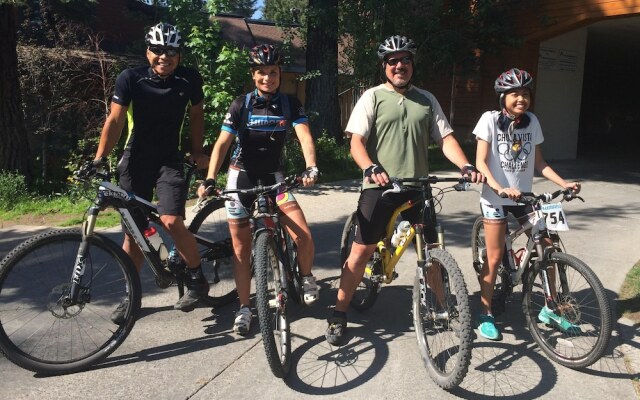 Mountainback #61, Den 2 Bedroom Condo