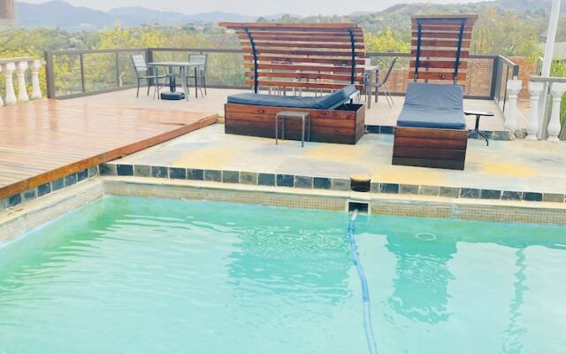 Full Moon Guest House
