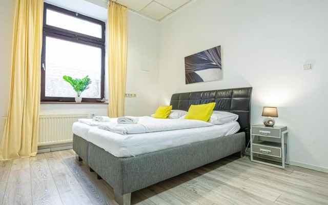 Modern Apartment suitable for Longstays