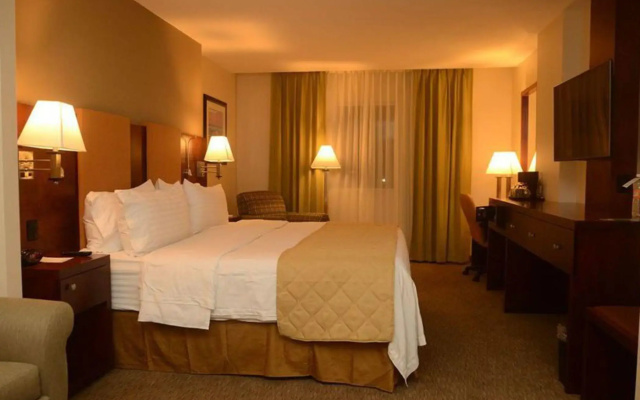 Holiday Inn Hotel & Suites Hermosillo Aeropuerto by IHG
