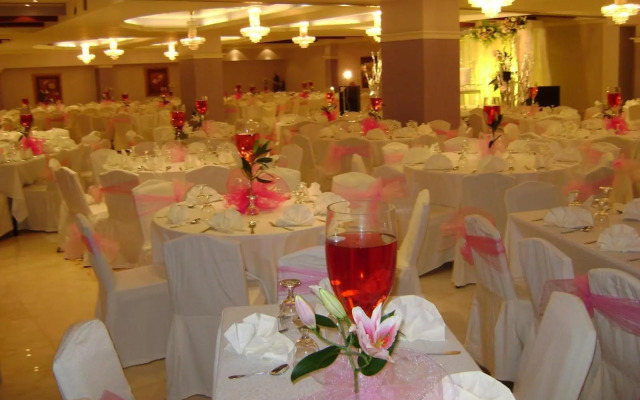Safeer Plaza Hotel