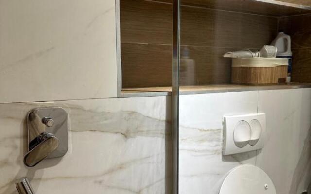 4SeasonsGea , Deluxe Studio , City Centre , Tirana