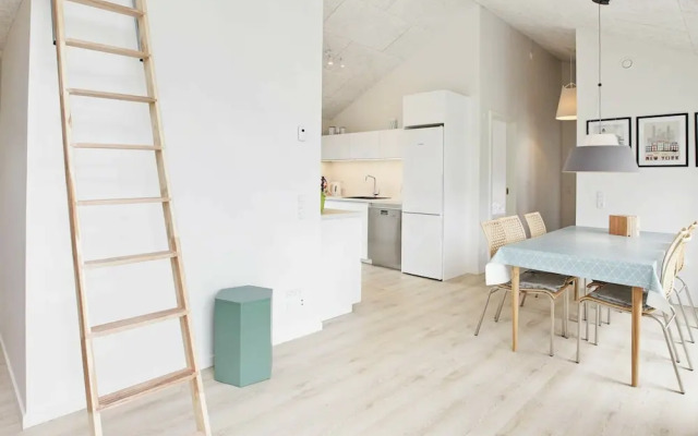 6 Person Holiday Home in Tarm