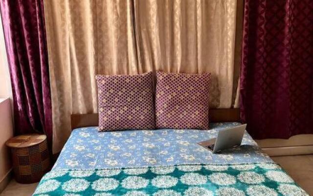 Mango Tree Suites ✪Centrally Located ✪3 BedRooms ✪Parking ✪5 Star Rating