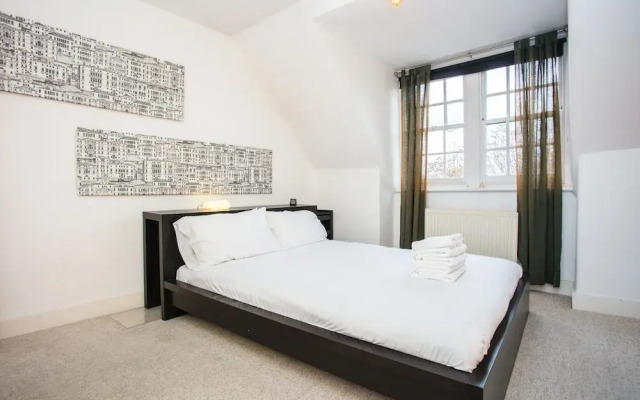 Gorgeous 1 Bedroom Apartment in Kensington