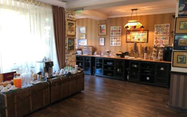 Aviator Boutique Residence