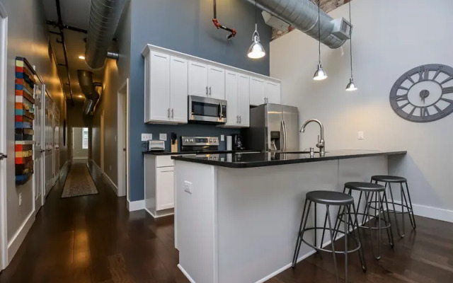 Printers Alley by YouRent