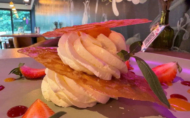 Greet Hotel Brest Aéroport