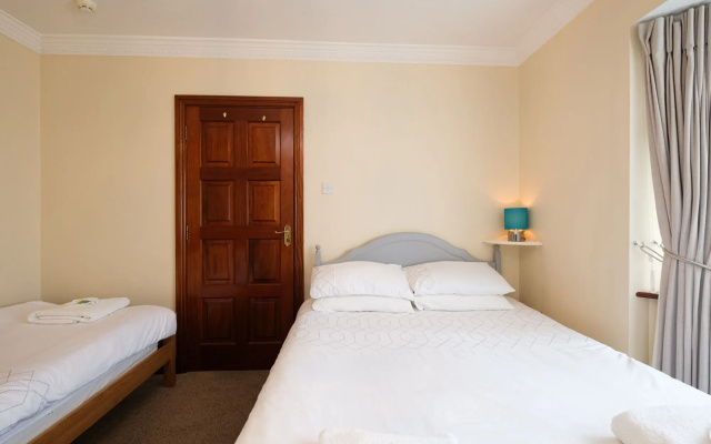 Four Seasons B&B