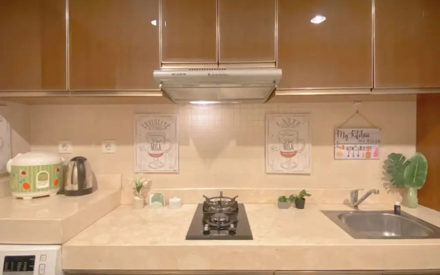 Good Studio Room At Kemang Village Apartment