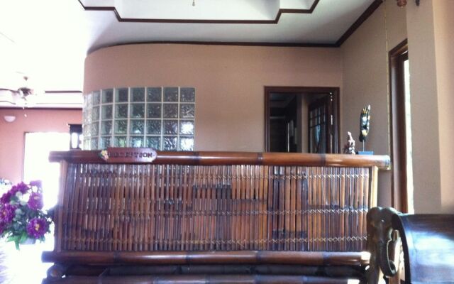 Nontnatee Homestay