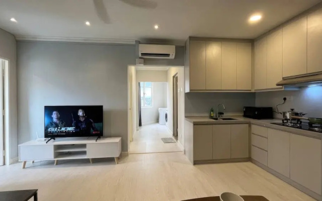 The Embassy Row 206 Apartments