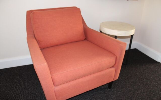 Whale Motor Inn and Restaurant