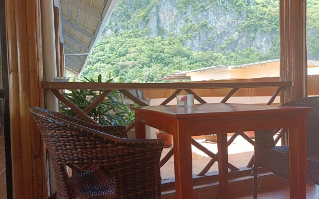 One El Nido Suite