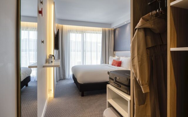 Holiday Inn Express Antwerp City Centre, an IHG Hotel