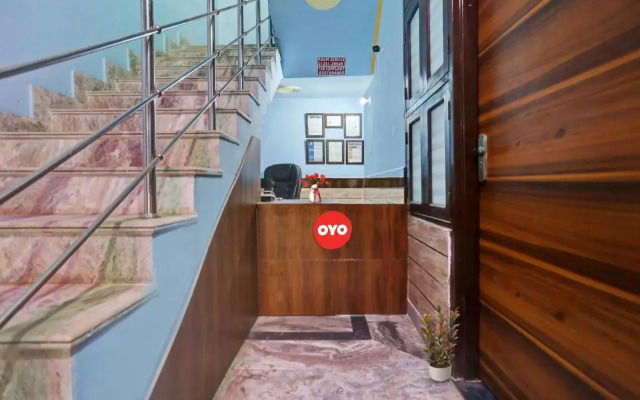 Oyo Flagship 702174 V2 Residency