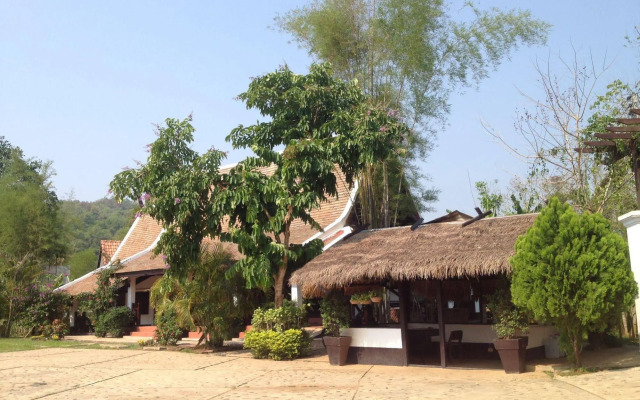 Vang Ngern River Resort