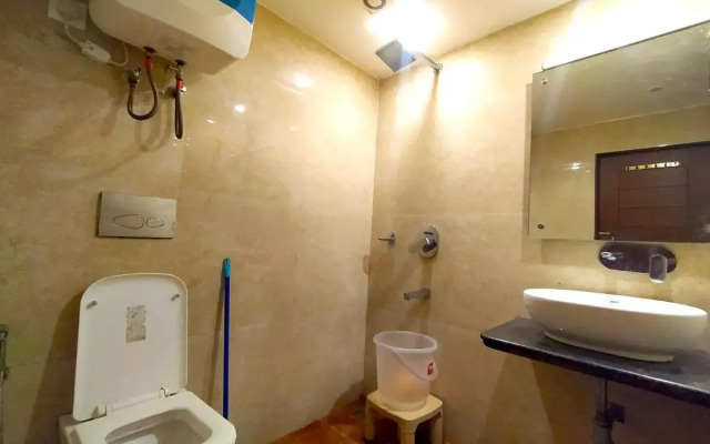 Hotel Samrat | On Mall Road with complimentary Parking