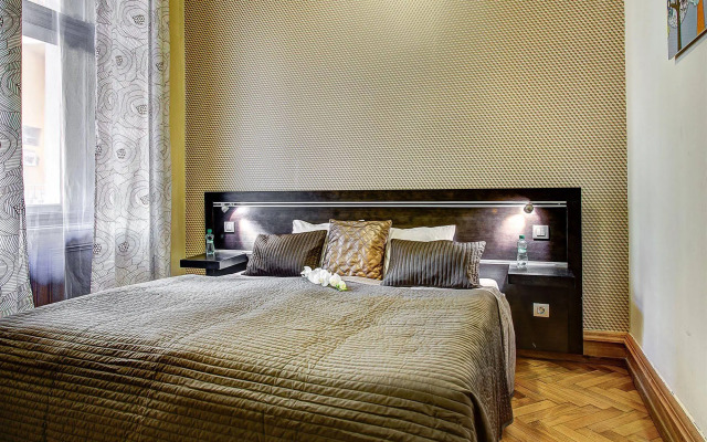 Art House Apartments by Adrez Living