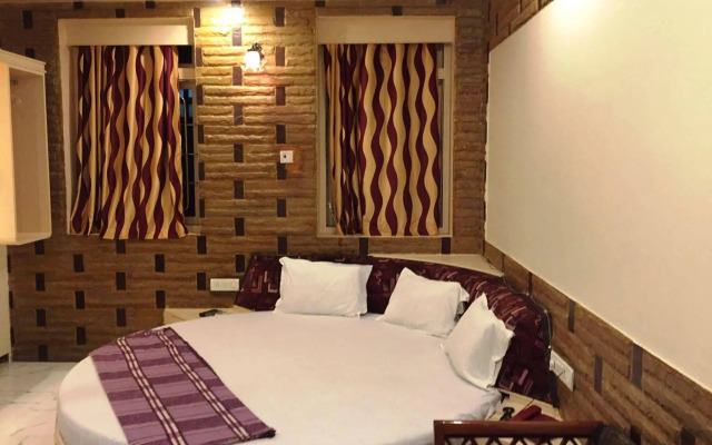 Hotel Blue Bird Colaba