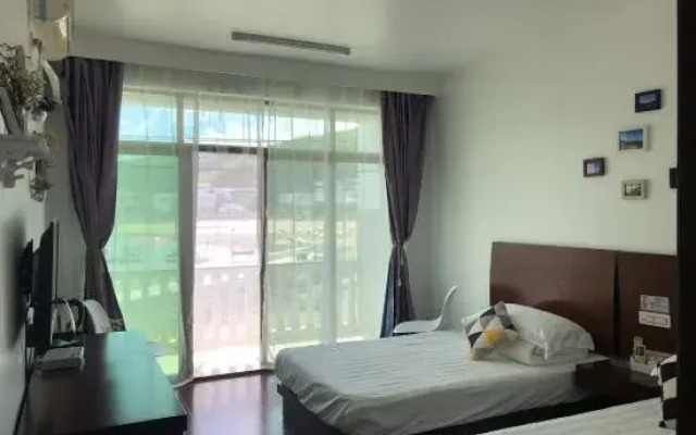 Chaoyin Island Hostel