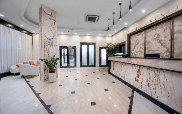 Yunhong Hotel (Guangzhou Railway Station Xicun Subway Station)
